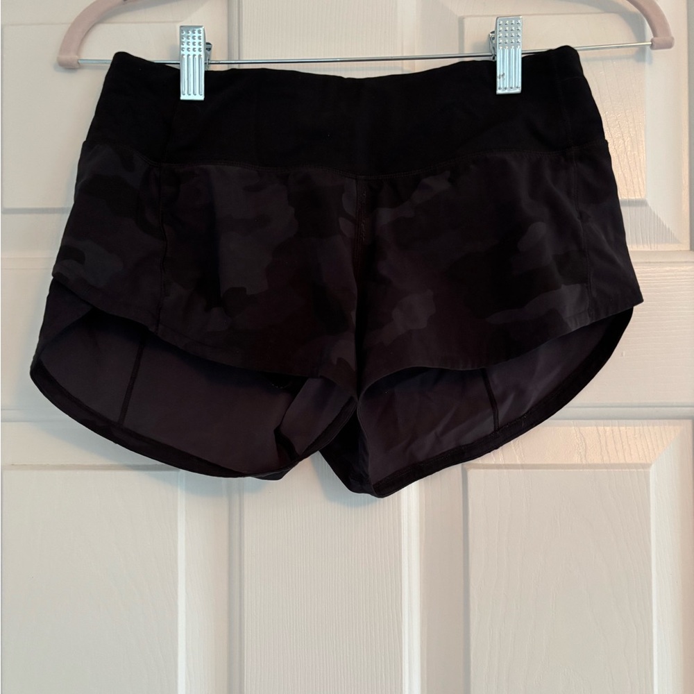 Lululemon speed up shorts 2.5”